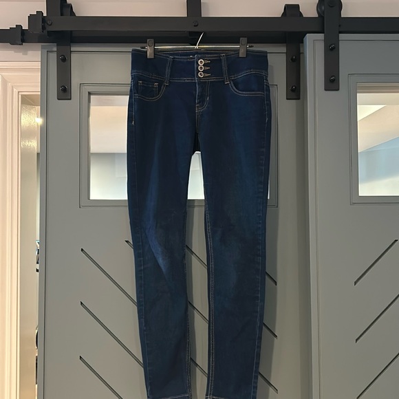 Hydraulic Denim - Jeans. Brand Hydraulic 
Size 9/10 
Dark wash
Skinny